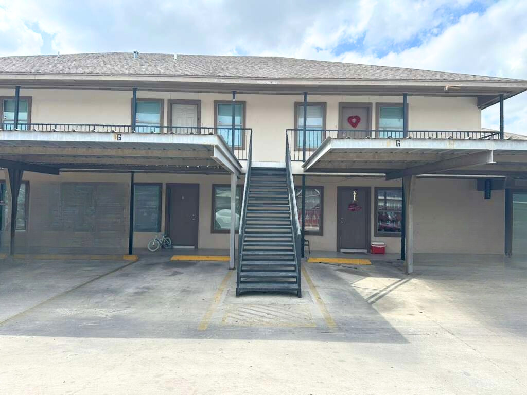 1421 West Harrison Avenue - 5