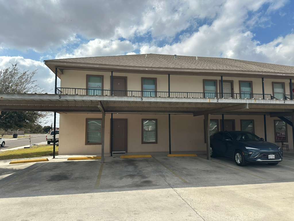 1421 West Harrison Avenue - 6